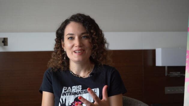 フランス映画「リベンジ」コラリー・ファルジャ監督インタビュー