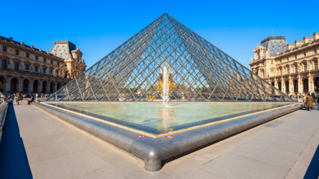 ルーブル美術館