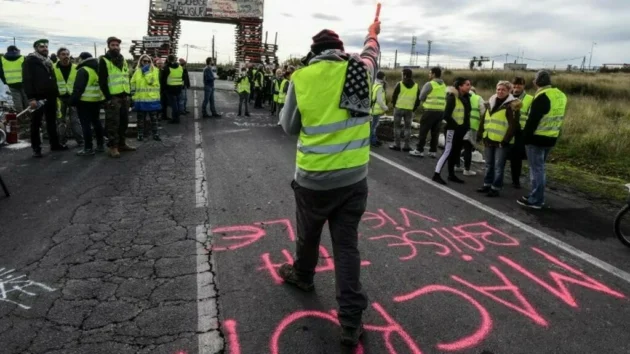 「黄色いベスト」は3年経っても、運動の種は残っている