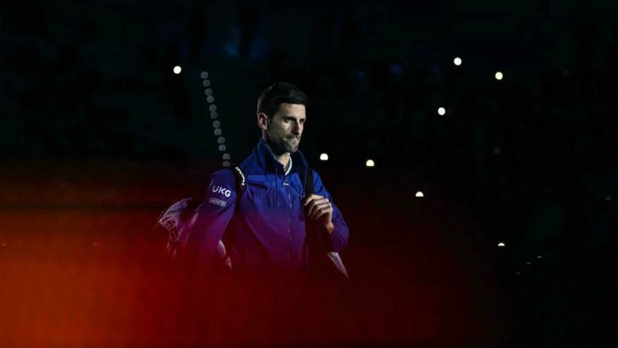 ATPマスターズ1回戦、キャメロン・ノリーとの試合前のノバク・ジョコビッチ（2021年11月19日、イタリア・トリノにて） Marco Bertorello AFP/Archives