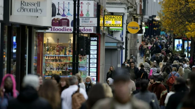 英国の失業率が過去50年間で最低に