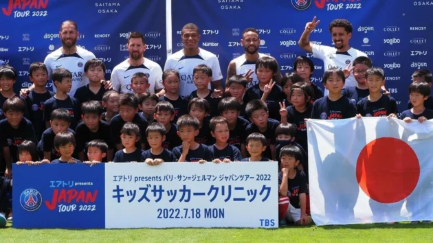 サッカー：日本でも “PSGマニア “が大流行