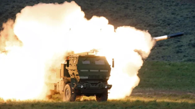 ウクライナ：米国の多連装ロケットランチャー「Himars」、ウクライナ軍の新たな戦力となる