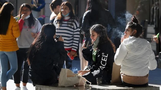 世界の失業中の若者の数は、コロナウイルスのパンデミック以前よりも高いままです