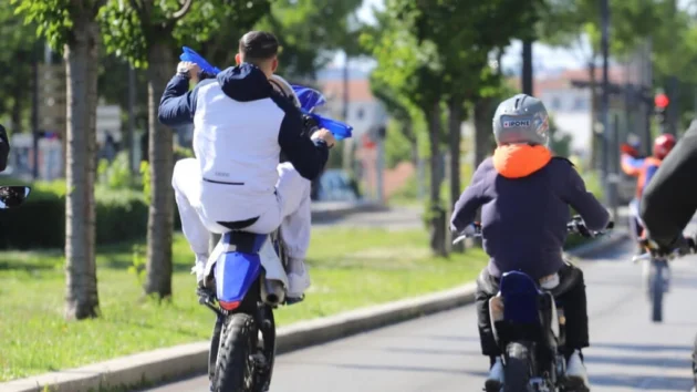 フランス政府は「ロデオライダー」に対する新たな取り締まりを発表