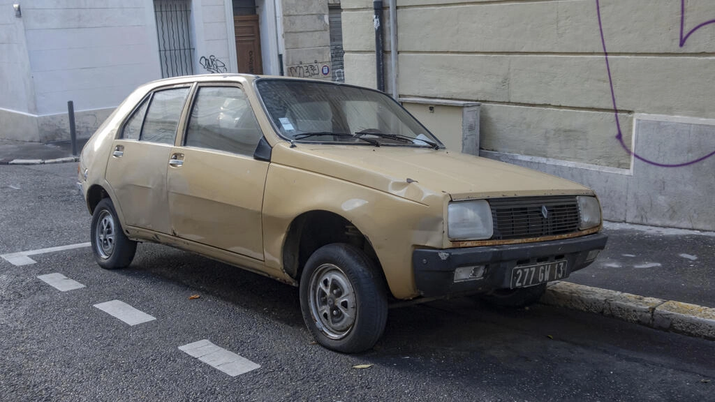 梨と呼ばれたルノー14型。ゲッティ イメージズ / トラミーノ