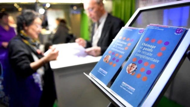 年金改革は上級従業員の支援を無視する