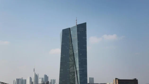 欧州中央銀行は、政策をグリーン化する計画を進めている
