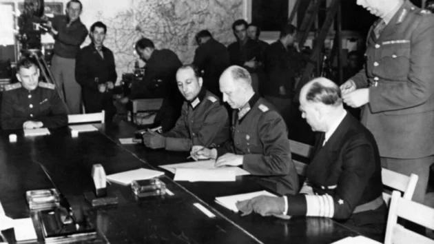 ヨーロッパにおける第二次世界大戦の終結がフランスの都市ランスにどのように根ざしているか