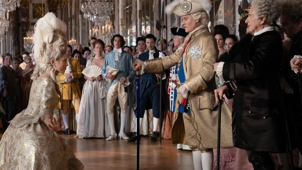 2023年5月16日、カンヌ映画祭のオープニングで上映されるジョニー・デップとのマイウェンの映画「ジャンヌ・デュ・バリー」からの静止画©ステファニー・ブランチ。Why Not Productions