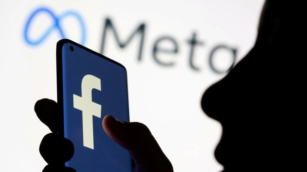 Facebookユーザーの個人データを欧州連合から米国に転送するために、メタグループは2023年5月22日月曜日に12億ユーロの罰金を科せられた。ロイター - ダド・ルヴィック