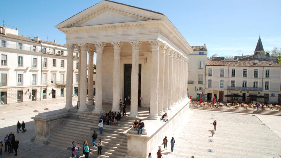 ユネスコの世界遺産リストに追加されたニームのメゾン・カレの眺め。© Dominique Marck/Ville de Nîmes