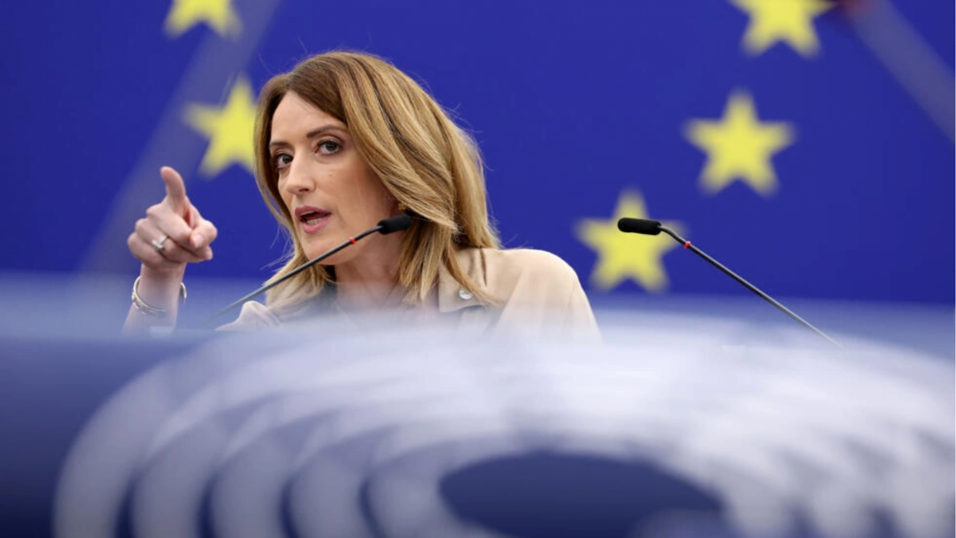 ロベルタ・メツolaは、2024年7月16日にフランス東部のストラスブールで欧州議会議長に再選された。© AFP - フレデリック・フローリン