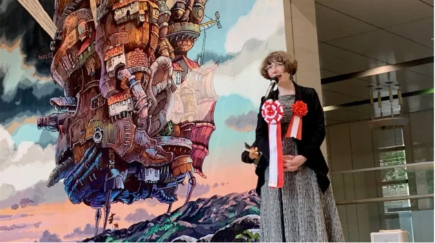 「ハウルの動く城」大型タペストリー 広島県立美術館で日本初公開