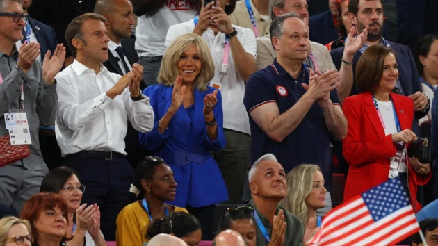 フランスは、1世紀で最高のオリンピックメダル獲得を確保するマクロンの願いを届ける