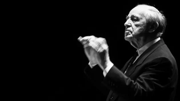 ピエール・ブーレズ、現代世界の作曲家兼指揮者