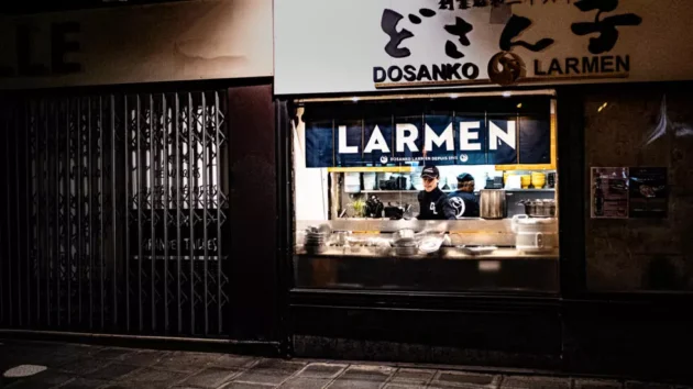 寿司：日本料理のヨーロッパのエンブレムは私たちには知られていません