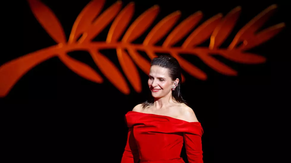 ファイル写真：2024年5月14日、フランス、カンヌで開催された第77回カンヌ映画祭の開会式でのジュリエット・ビノシュ。© サラ・メイソニエ/ロイター