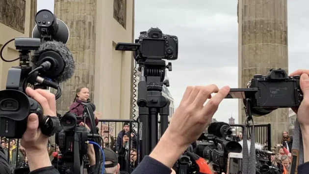 調査によると、フランスのメディア間で環境報道は大きく異なることが示されています。