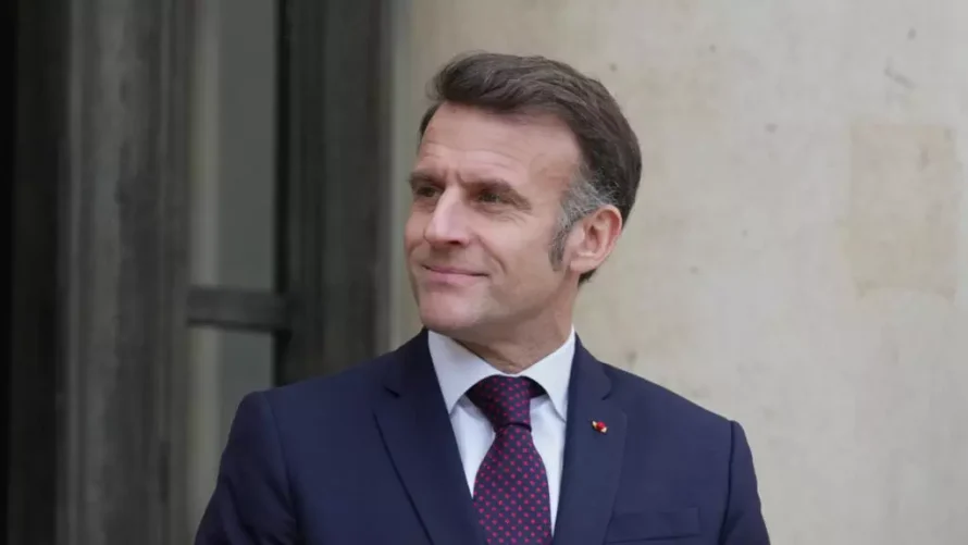フランス大統領エマニュエル・マクロンがパリのエリゼ宮殿で、2026年2月6日。© Thibault Camus / АР
