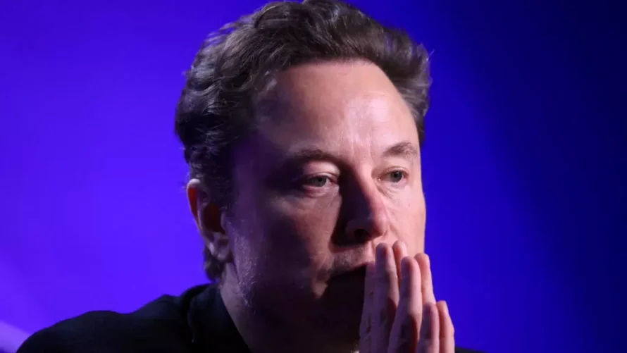 イーロン・マスクは、検察官が自社Xを捜査しているという召喚状に応じて、パリでの出廷を怠った。© David Swanson/Reuters